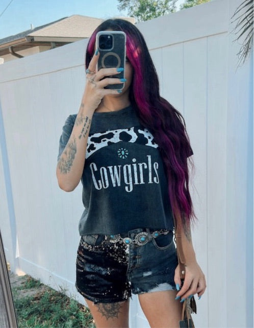 Cowgirls Crop Tee